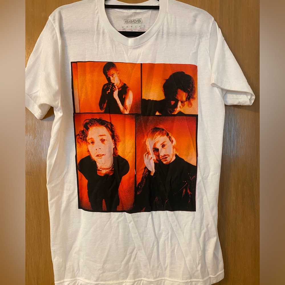 5SOS North American tour 2019 t-shirt